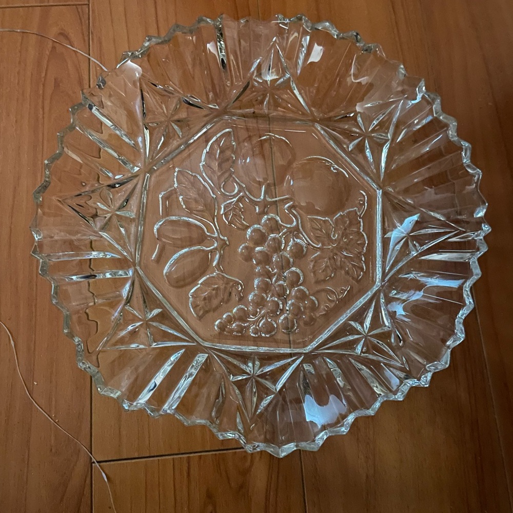 Lovely vintage 1970 Federal Glass Pioneer Pattern